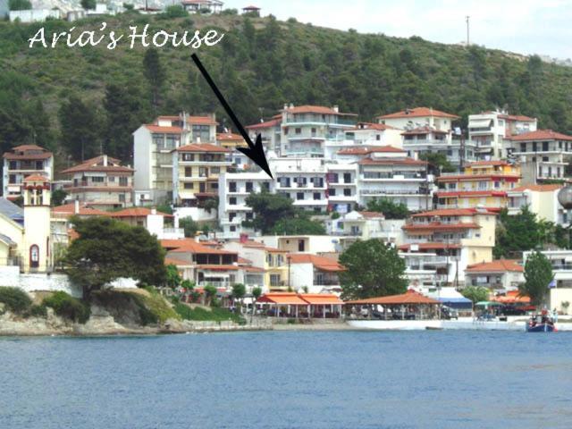 Aria'S House Studios & Apartments Néos Marmarás Exterior foto